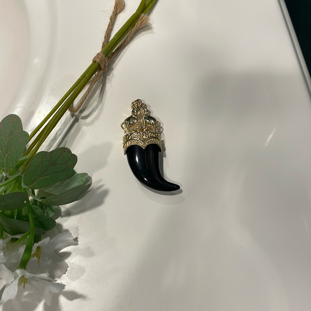 Black and gold pendant - Picture 2 of 5
